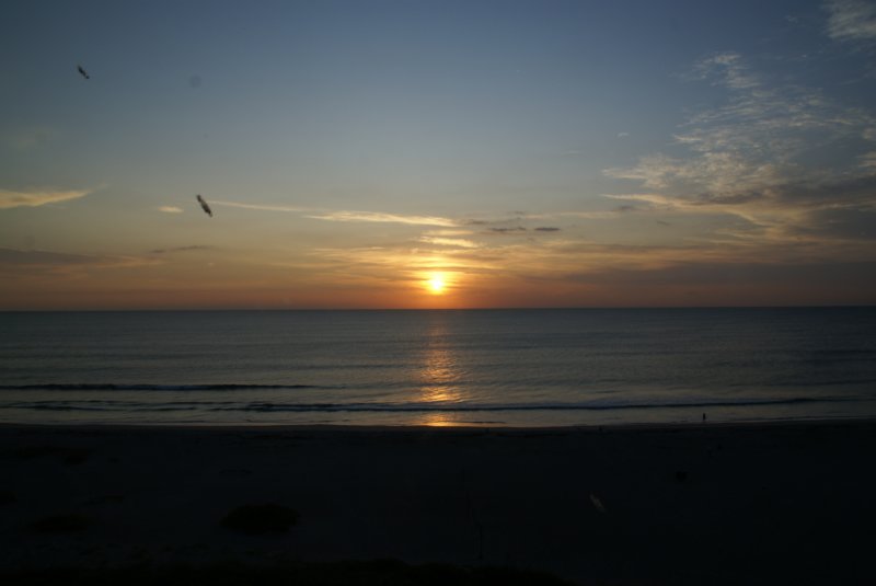sunset_2009-09-27_st_pete_beach_louise_keith_DSC03969 sunset_20090927_st_pete_beach_louise_keith_dsc03969.jpg